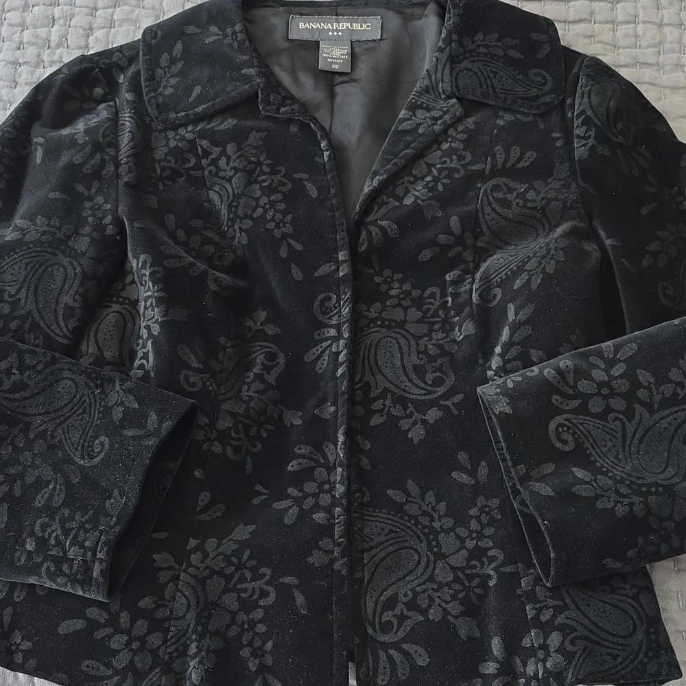 Banana Republic Factory Croo Velvet Jacket - Picture 9 of 9